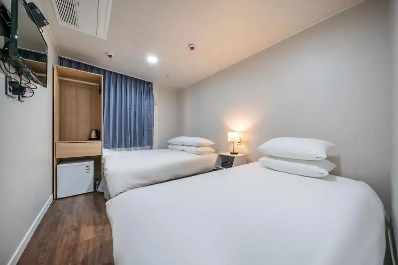 Mayone Hotel Myeongdong Сеул